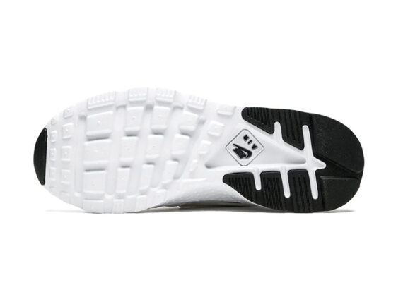 נעלי נייק-Nike Air Huarache Run Ultra sneakers White