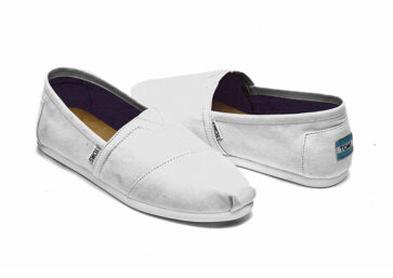 נעלי טומס-TOMS SHOES – CLASSIC WHITE CANVAS (2)