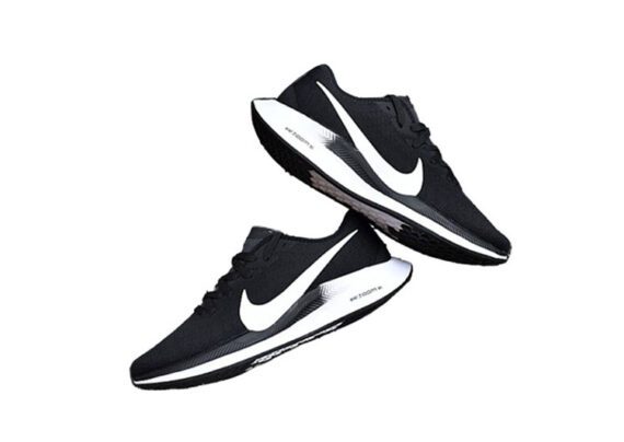 נעלי נייק-NIKE AIR ZOOM PEGASUS 36 - Black & White Logo