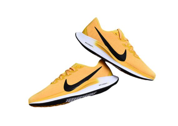 נעלי נייק-NIKE AIR ZOOM PEGASUS 36 - Yellow & Black Logo
