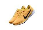 נעלי נייק-NIKE AIR ZOOM PEGASUS 36 - Yellow & Black Logo