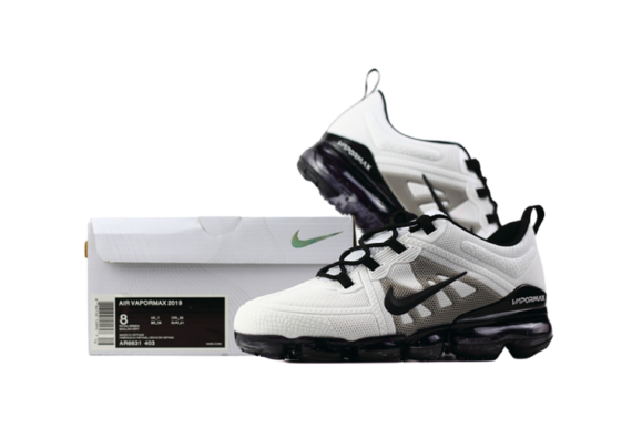 נעלי נייק-NIKE AIR VAPROMAX 2019 - WHITE-BLACK LOGO