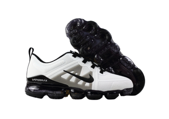 נעלי נייק-NIKE AIR VAPROMAX 2019 - WHITE-BLACK LOGO