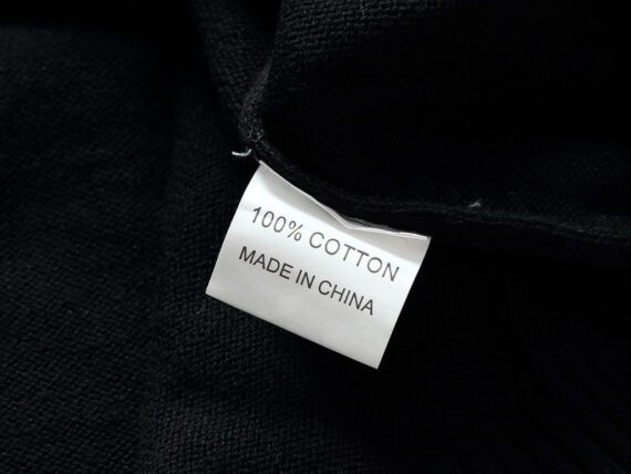 טומי הילפיגר-TOMMY TSHIRT MEN'S LONG V - Black