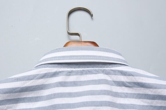 טומי הילפיגר-TOMMY BUTTON MEN'S- Spindle & White