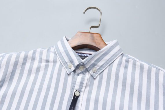 טומי הילפיגר-TOMMY BUTTON MEN'S- Spindle & White