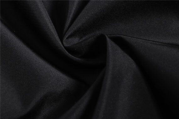 ארמני- ARMANI SUIT MEN'S - Black Russian & White