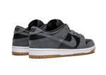 נעליי נייק-NIKE SB DUNK LOW PRO QS - Gray & Black