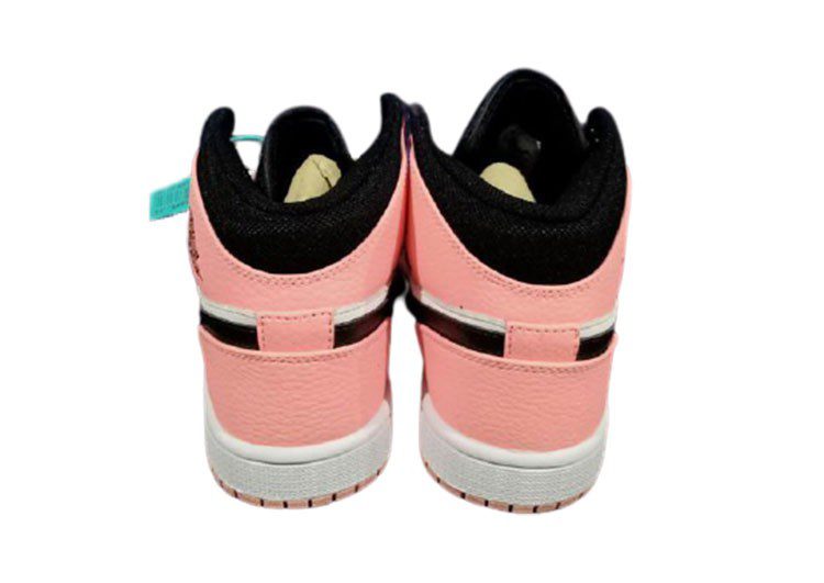 נעלי נייק-NIKE AIR MAX JORDAN HIGH - Black Sweet Pink & White