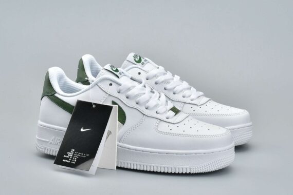 נעלי נייק-Nike Air Force 1 Low White Green