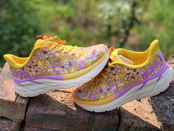 נעלי הוקה-HOKA ONE ONE Clifton 8 Yellow