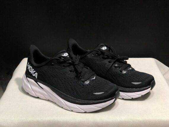 נעלי הוקה-HOKA ONE ONE Clifton 8 Black