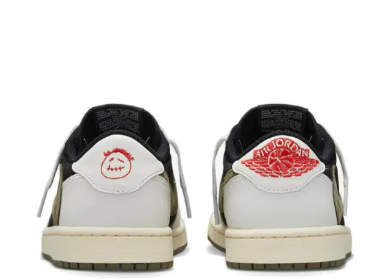 נעלי נייק-NIKE AIR JORDAN 1 LOW -WHITE GREEN BLACK Travis Scott