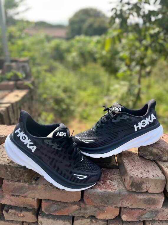 נעלי הוקה-HOKA ONE ONE Clifton 9 White Black
