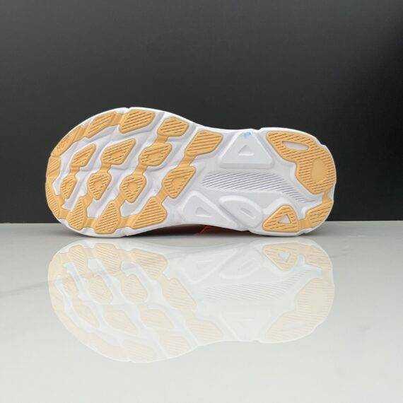 נעלי הוקה-HOKA ONE ONE Clifton 9 White ange