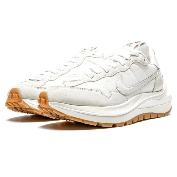 Nike Vaporwaffle Sacai Sail Gum