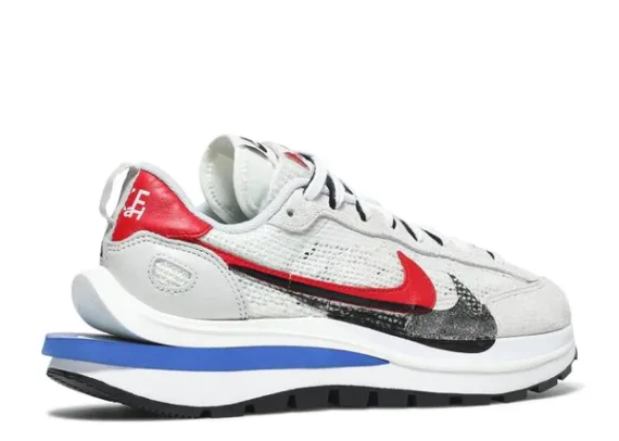 Nike Vaporwaffle Sacai Sport Fuchsia Game Royal