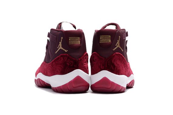 NIKE AIR JORDAN 11 RETRO RL GG "RED VELVET"