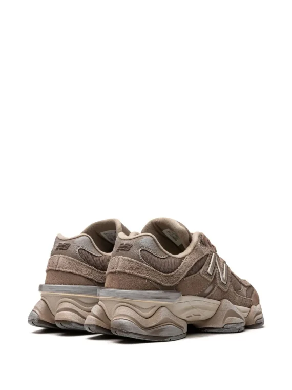 ניו באלאנס- New Balance 9060 "Mushroom Brown" Sneakers
