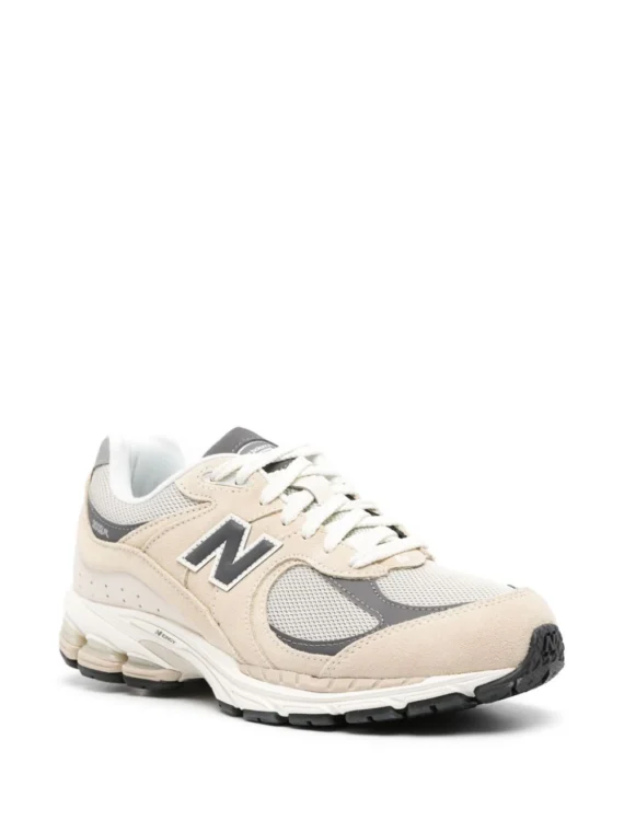 ניו באלאנס - New Balance 2002 R panelled sneakers