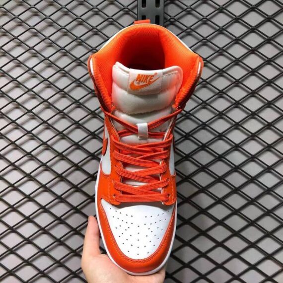 נייק דאנק- NIKE DUNK HIGH Red White