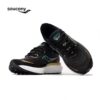 נעלי סאקוני - Saucony Triumph Black White