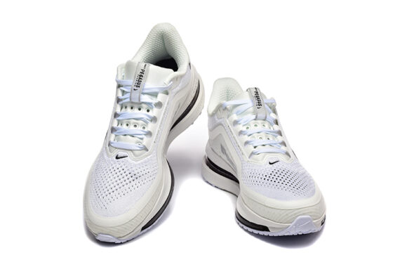 נעלי נייק Nike Pegasus Premium White Black