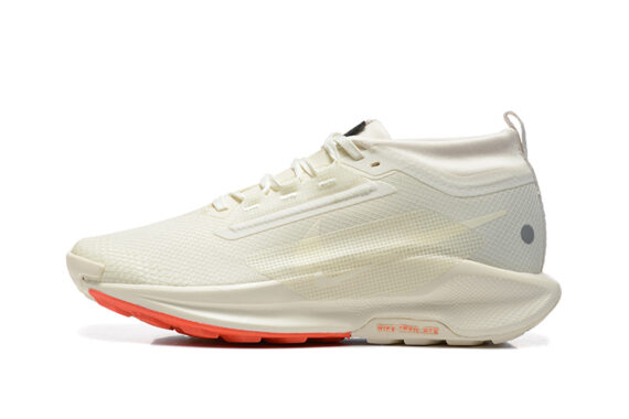 נעלי נייק Nike Pegasus Trail 5 Red Cream